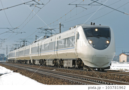 北陸本線　美川ー加賀笠間　JR西日本　681系　T12+T33+T05編成（金沢）　サンダーバード 103781962