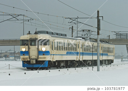 北陸本線 加賀笠間ー美川 JR西日本 475系 A13編成(金沢) 北陸本線 加賀笠間ー美川 JR西日本 475系 A13編成(金沢) 103781977