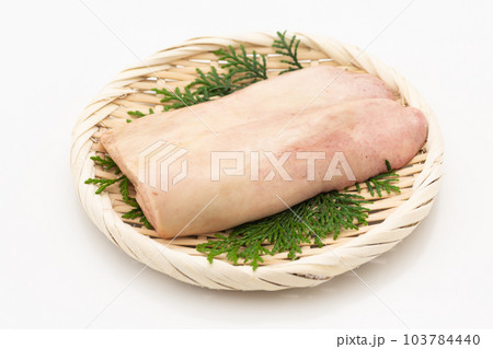 アンコウの肝（あん肝） 103784440