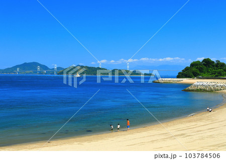 【愛媛県】快晴の来島海峡大橋(しまなみ海道) 【愛媛県】快晴の来島海峡大橋(しまなみ海道) 103784506