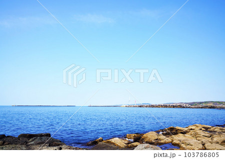 黄金岬海浜公園から見た日本海 北海道 黄金岬海浜公園から見た日本海 北海道 103786805