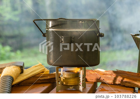 アウトドア。はんごうでごはん rice cooker for outdoor and camping アウトドア。はんごうでごはん rice cooker for outdoor and camping 103788226