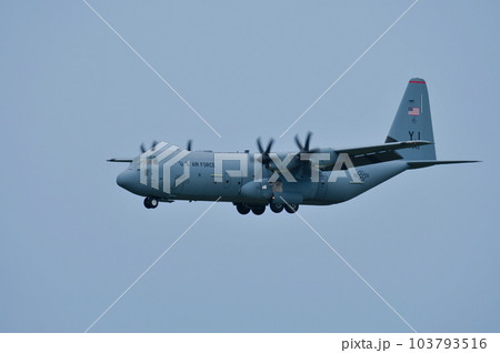 アメリカ空軍 ロッキード C-130 ハーキュリーズ 103793516