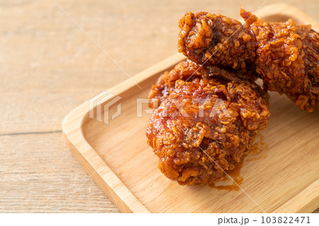 fried chicken with spicy Korean sauce fried chicken with spicy Korean sauce 103822471