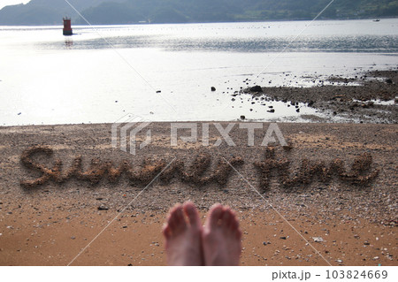 Glass and ice feeling, cool typography used in summer, Chrome cast alphabet set, isolated on white. Computer generated 3D photo rendering. Glass and ice feeling, cool typography used in summer, Chrome cast alphabet set, isolated on white. Computer generated 3D photo rendering. 103824669