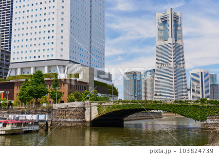 都市風景・横浜　万国橋 103824739