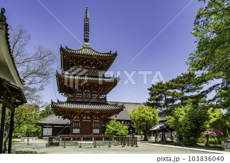 加古川 鶴林寺 三重塔 兵庫県加古川市 加古川 鶴林寺 三重塔 兵庫県加古川市 103836040
