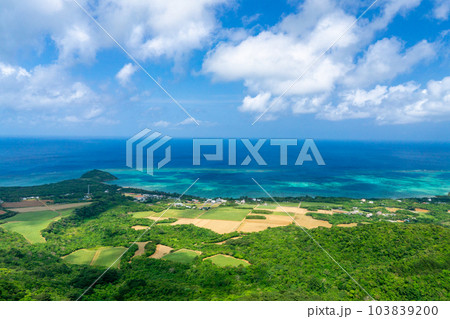 野底岳(マーペ岳)からの絶景 野底岳(マーペ岳)からの絶景 103839200