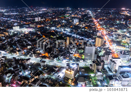 《静岡県》浜松市中心街・都市夜景 103843871