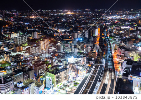 《静岡県》浜松市中心街・都市夜景 103843875