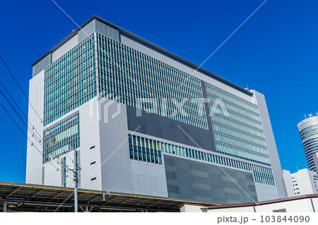 【神奈川の都市風景】新横浜駅周辺の都市風景(篠原口) 【神奈川の都市風景】新横浜駅周辺の都市風景(篠原口) 103844090