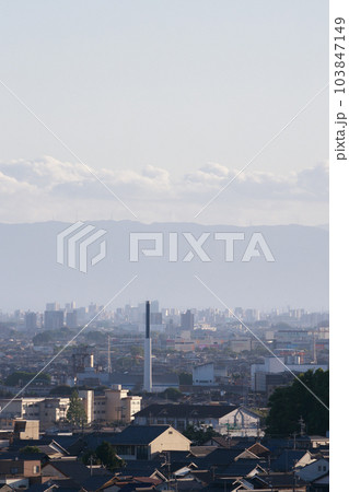 愛知県 犬山成田山から見た犬山市・扶桑町・江南市の街並み 103847149