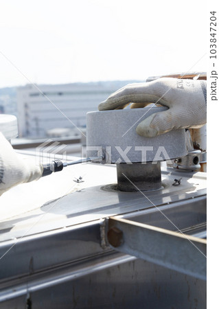 高架水槽　電極点検 103847204