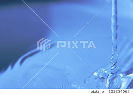 164.One or more drops of water splashing into waves and undefined shapes. Wallpaper 164.One or more drops of water splashing into waves and undefined shapes. Wallpaper 103854062