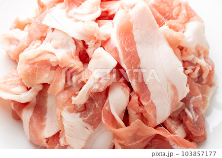 豚こま切れ肉。 103857177