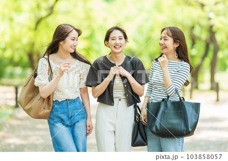 女子旅　卒業旅行 103858057