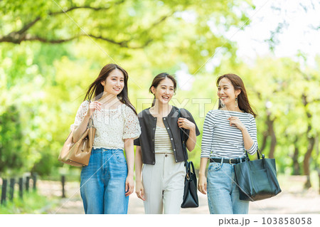 女子旅　卒業旅行 103858058