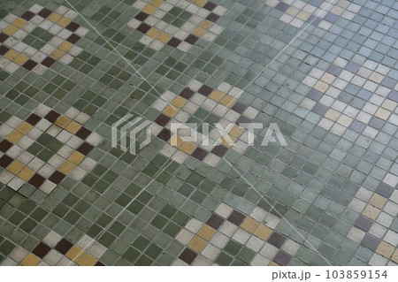 鳩山会館 103859154