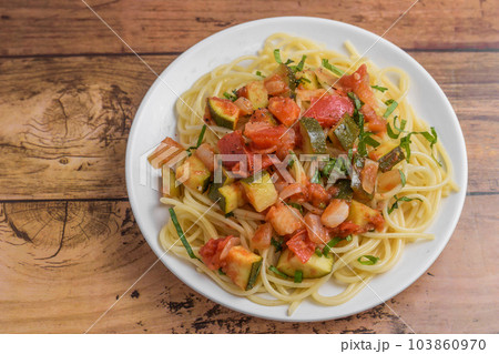 夏の味覚 冷製野菜パスタ 夏の味覚 冷製野菜パスタ 103860970