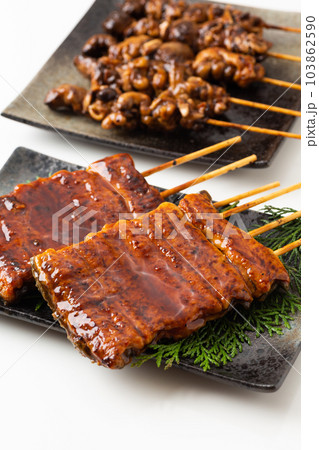 うなぎの蒲焼きと肝 103862590