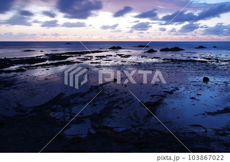 新潟県佐渡市にある万畳敷 新潟県佐渡市にある万畳敷 103867022