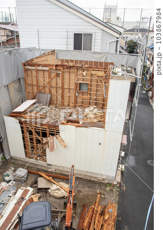 空き家解体現場 103867984