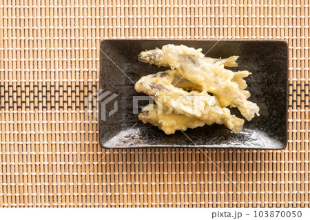 稚鮎の天ぷら 稚鮎の天ぷら 103870050