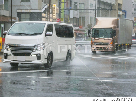 豪雨 豪雨 103871472
