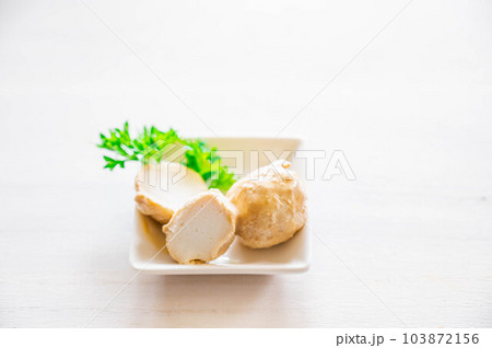 醤油漬けモッツァレラチーズ 醤油漬けモッツァレラチーズ 103872156