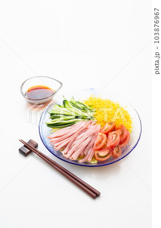 冷やし中華 103876967