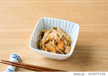 きんぴら牛蒡 103877136