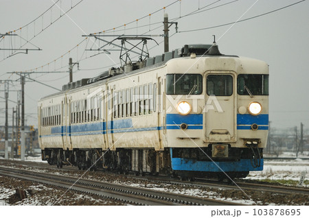 北陸本線　美川ー加賀笠間　JR西日本　475系　A21編成（金沢） 103878695