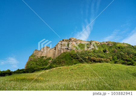 Jeju island, South Korea. beautiful Seongsan Ilchulbong at Jeju do (Jeju island). 103882941
