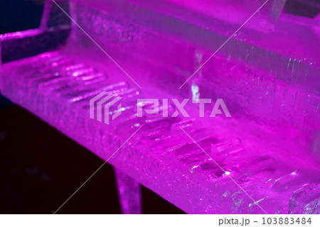 氷のピアノ 氷のピアノ 103883484