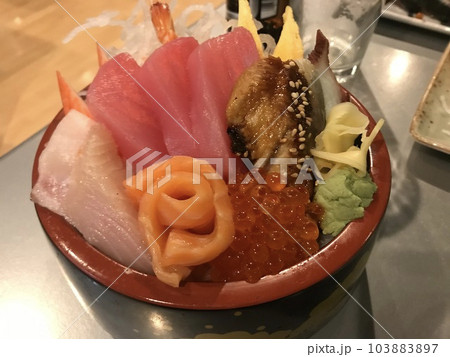 アメリカで食べた海鮮丼 アメリカで食べた海鮮丼 103883897