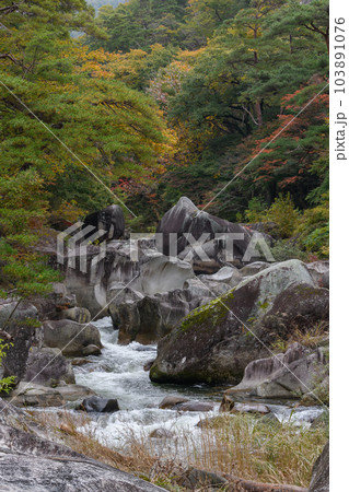 昇仙峡の富士石 昇仙峡の富士石 103891076