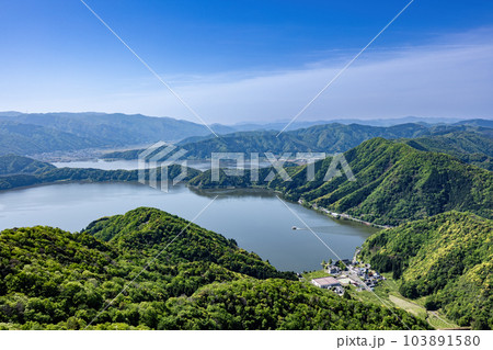 梅丈岳から望む三方五湖 103891580