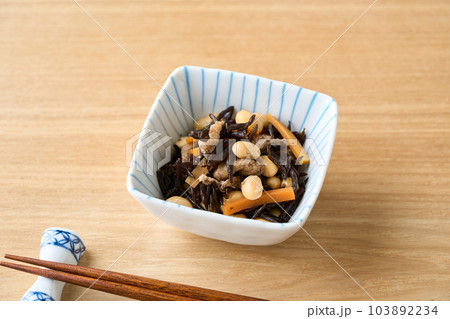 ひじきと大豆の煮物 103892234