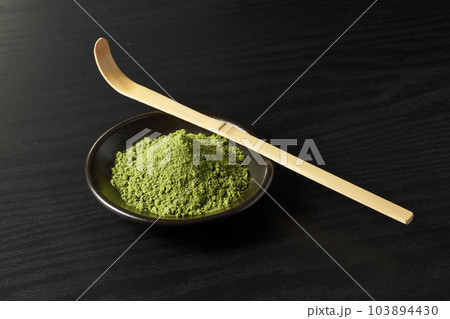 抹茶 木目背景イメージ 抹茶 木目背景イメージ 103894430