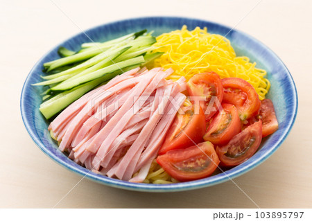 冷やし中華 103895797