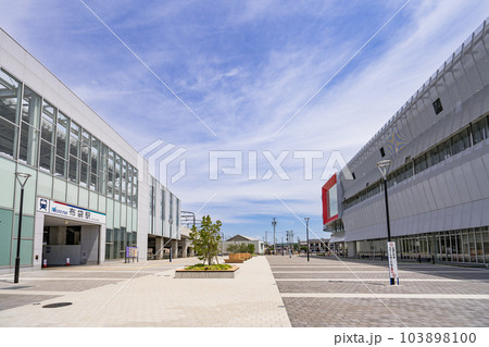 布袋駅前都市風景 布袋駅東複合公共施設 布袋駅前都市風景 布袋駅東複合公共施設 103898100
