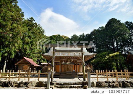 川添神社 【三重県大台町栃原】 川添神社 【三重県大台町栃原】 103907717