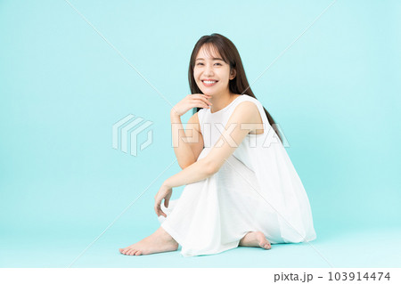 若い女性のビューティ 103914474