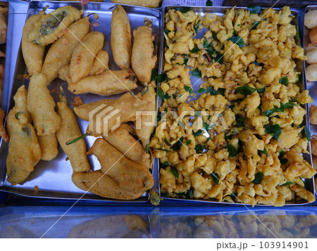 Mirchi Bhajji and Pakora a favorite Indian snack, Visakhapatnam, AP, India Mirchi Bhajji and Pakora a favorite Indian snack, Visakhapatnam, AP, India 103914901