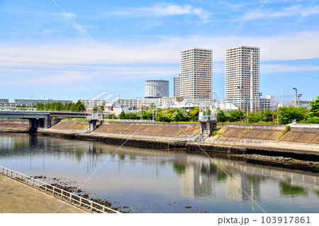 入船橋、新浦安駅方面を望む(千葉県浦安市)【2023.6】 103917861