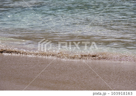 波打ち際 103918163