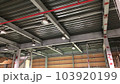 古い工場の天井イメージ 103920199