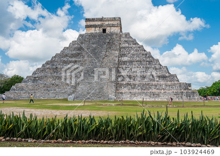 Temple of Kukulcan in Chichen Itza 103924469