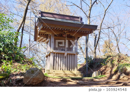 文殊山の奥の院 103924548