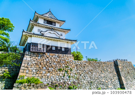 香川 丸亀城　～天守～ 103930478